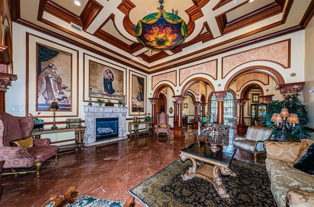 2738 VIA TIVOLI 232A, Clearwater, FL 33764