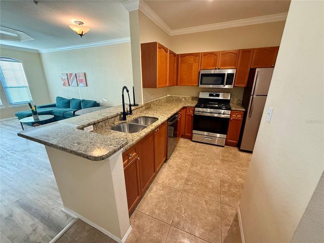 2738 VIA TIVOLI 232A, Clearwater, FL 33764