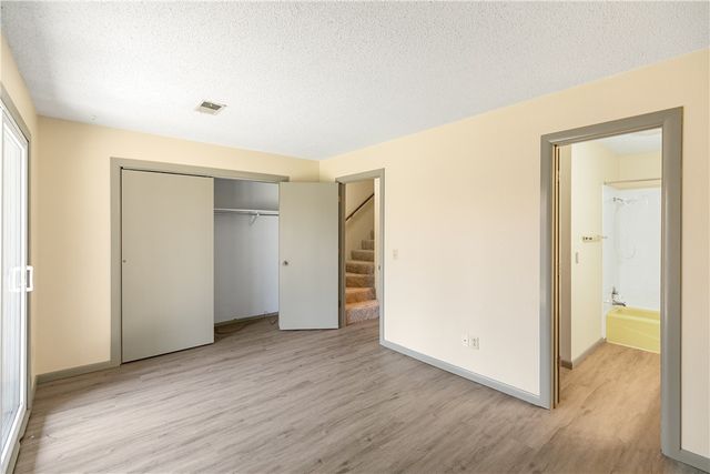 7 August Lane, Bella Vista, AR 72715
