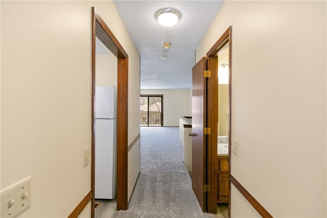 7 August Lane, Bella Vista, AR 72715