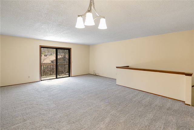 7 August Lane, Bella Vista, AR 72715
