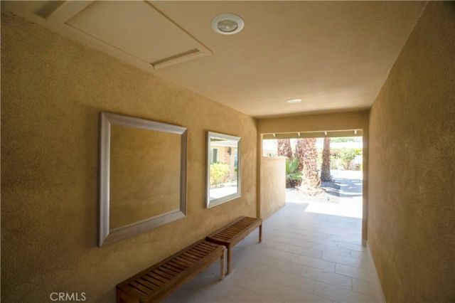 555 S Thornhill Road 4, Palm Springs, CA 92264