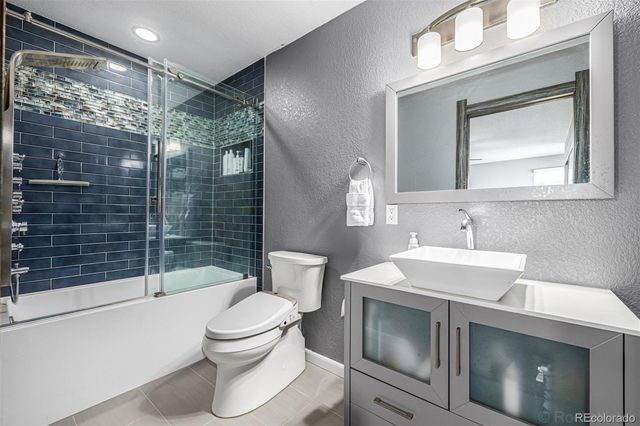 16493 E Otero Avenue, Englewood, CO 80112