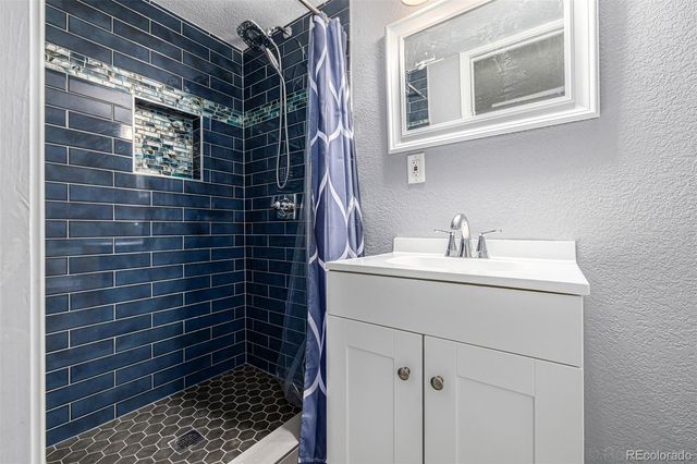 16493 E Otero Avenue, Englewood, CO 80112