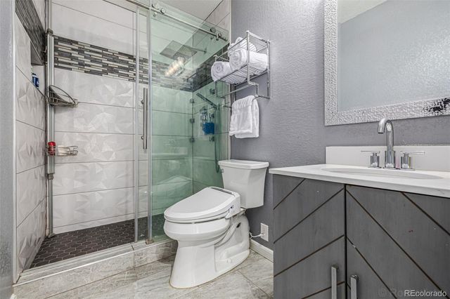 16493 E Otero Avenue, Englewood, CO 80112