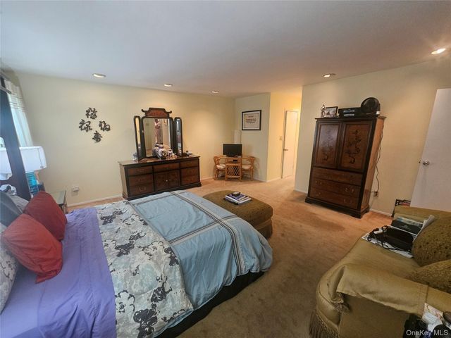 1337 Broadway C10, Hewlett, NY 11557