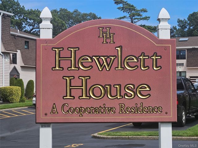 1337 Broadway C10, Hewlett, NY 11557