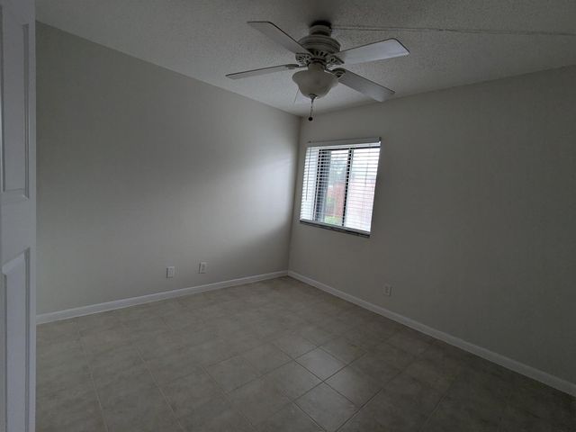 2191 White Pine Circle D, Greenacres, FL 33415
