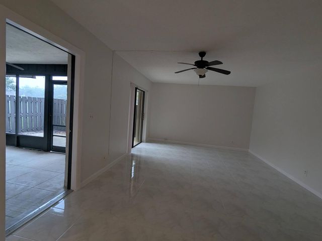 2191 White Pine Circle D, Greenacres, FL 33415