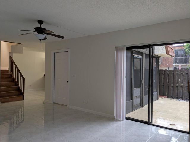 2191 White Pine Circle D, Greenacres, FL 33415