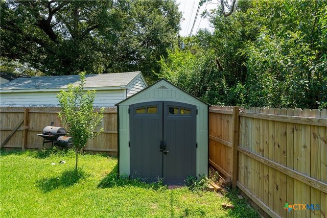 706 Valley, Killeen, TX 76541