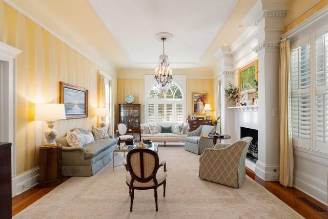 22 Rutledge Avenue, Charleston, SC 29401