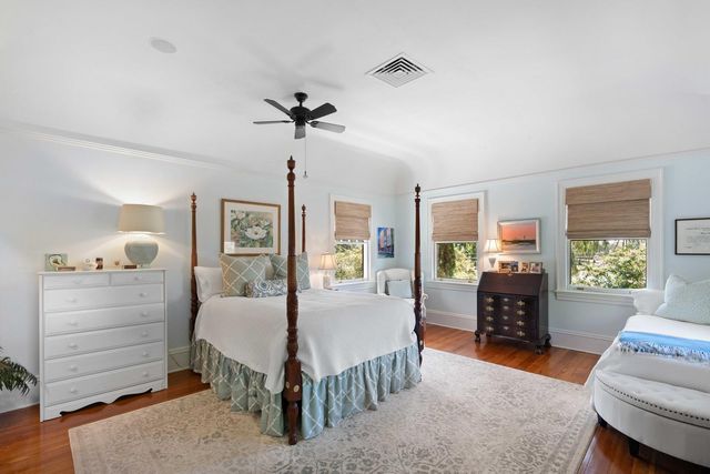 22 Rutledge Avenue, Charleston, SC 29401