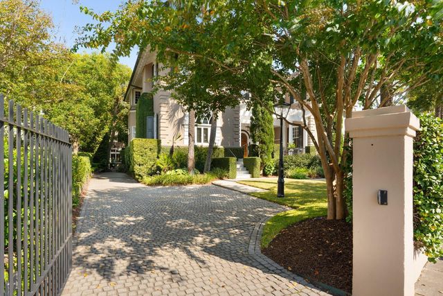 22 Rutledge Avenue, Charleston, SC 29401