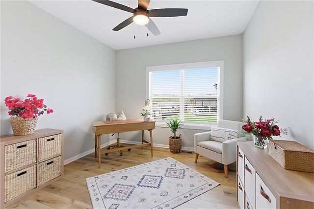 18120 N Peach Blossom Drive, Platte City, MO 64079