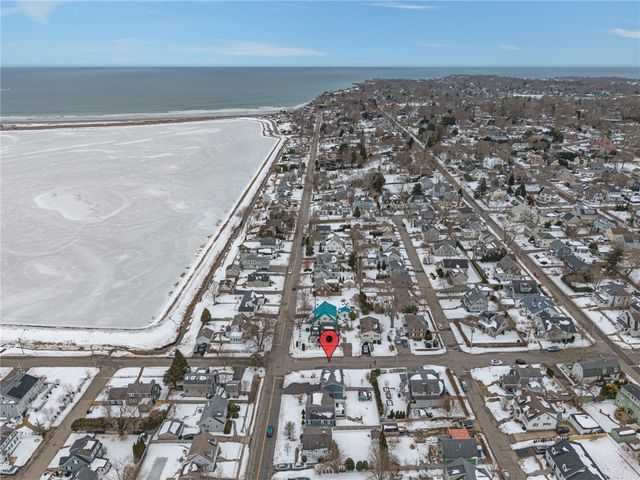 97 Eustis Avenue 2, Newport, RI 02840