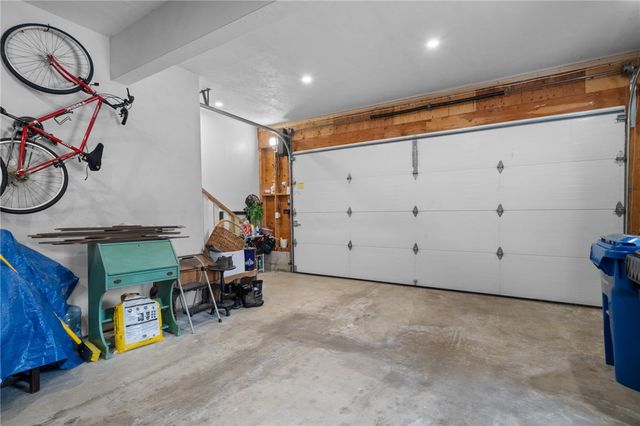 97 Eustis Avenue 2, Newport, RI 02840