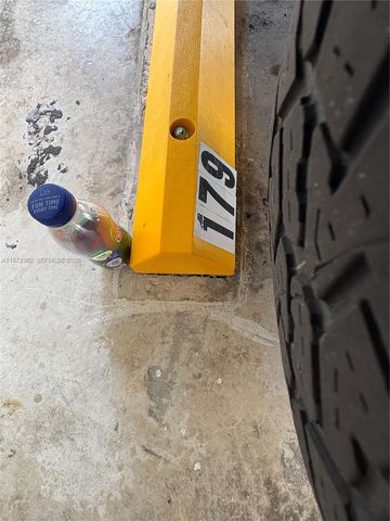 2500 NE 135 502, North Miami, FL 33181