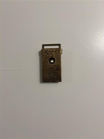 2500 NE 135 502, North Miami, FL 33181