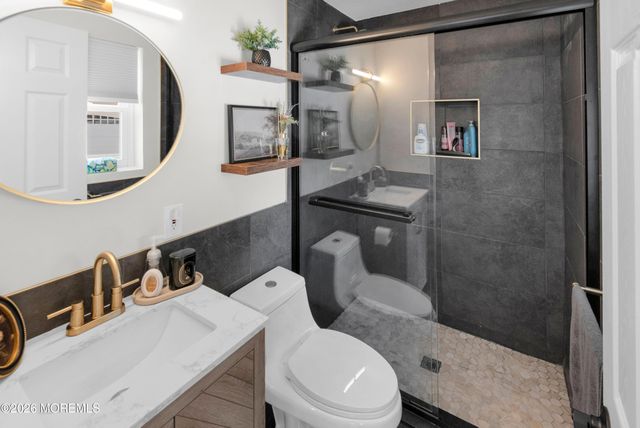35 Furman Avenue, Sayreville, NJ 08872