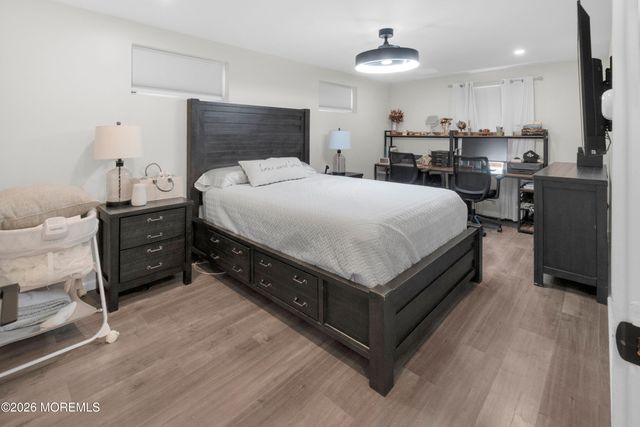 35 Furman Avenue, Sayreville, NJ 08872