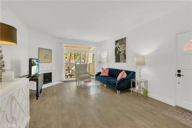 358 Villa Point, Newport Beach, CA 92660