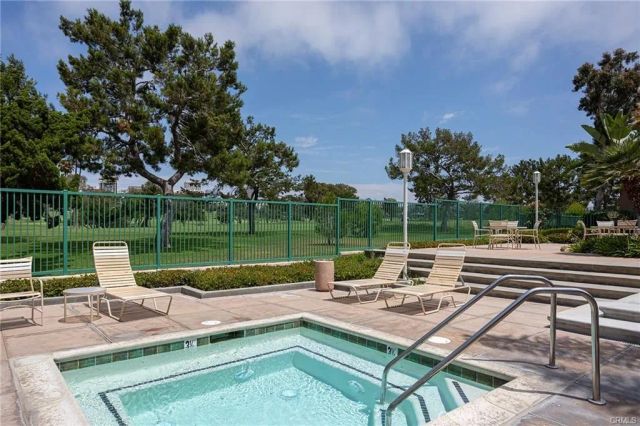 358 Villa Point, Newport Beach, CA 92660