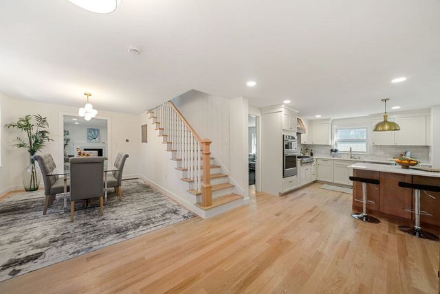 276 Hunting Road, Needham, MA 02494