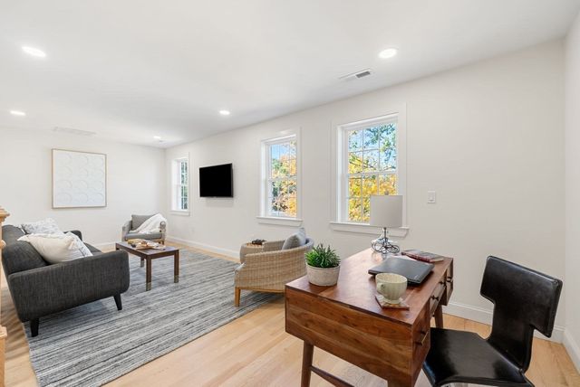 276 Hunting Road, Needham, MA 02494