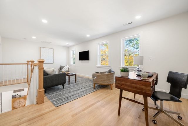 276 Hunting Road, Needham, MA 02494