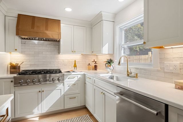276 Hunting Road, Needham, MA 02494