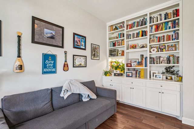 4027 Fairlakes Drive, Dallas, TX 75228