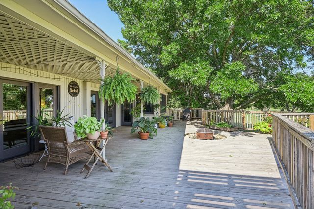 4027 Fairlakes Drive, Dallas, TX 75228