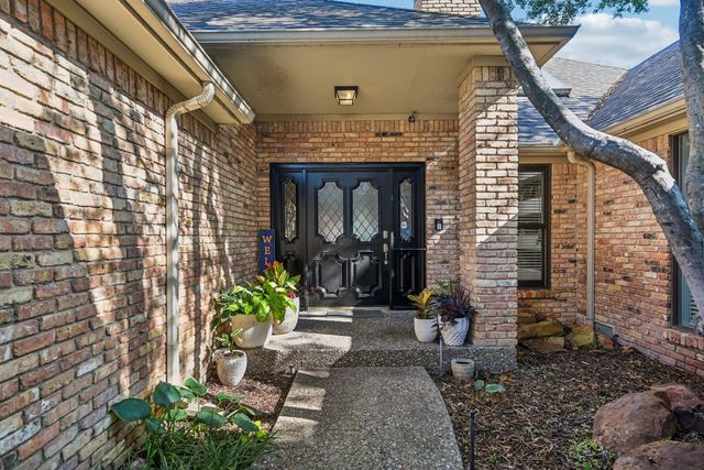 4027 Fairlakes Drive, Dallas, TX 75228