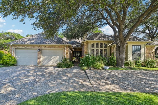 4027 Fairlakes Drive, Dallas, TX 75228