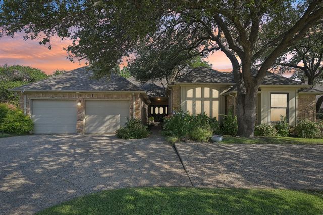 4027 Fairlakes Drive, Dallas, TX 75228