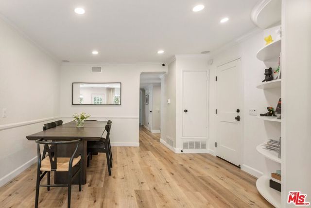 222 Dickenson Avenue, Newbury Park (thousand Oaks), CA 91320