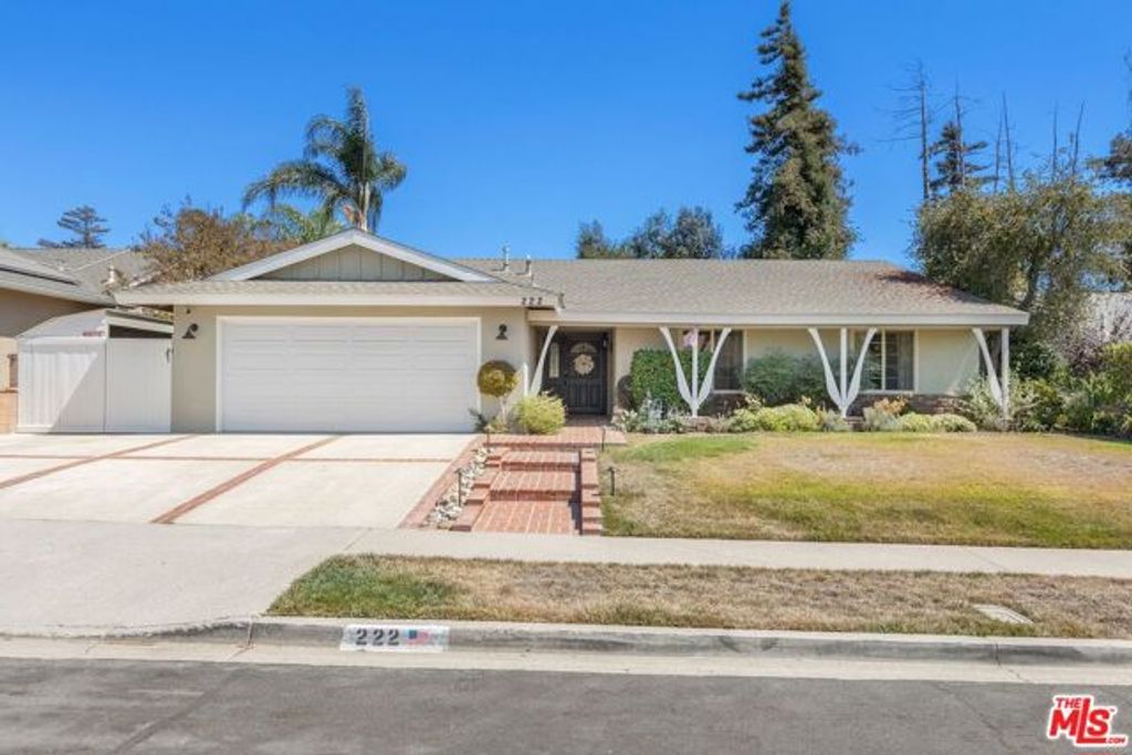 222 Dickenson Avenue, Newbury Park (thousand Oaks), CA 91320