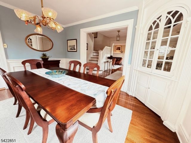 27 Maple Ter, Maplewood Twp., NJ 07040