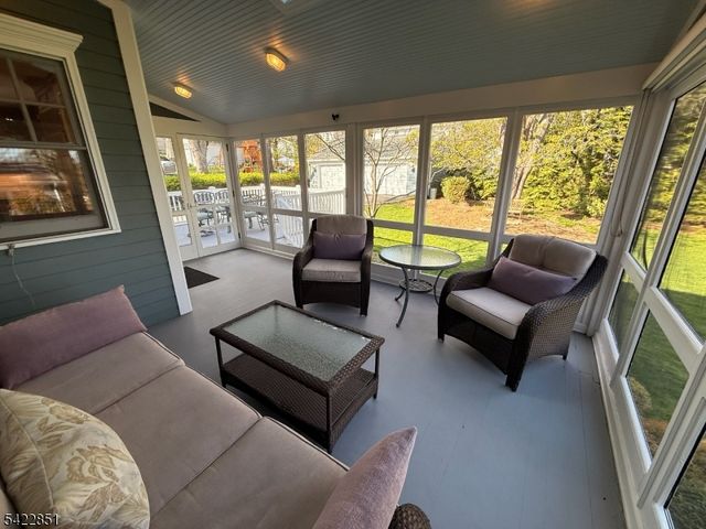 27 Maple Ter, Maplewood Twp., NJ 07040