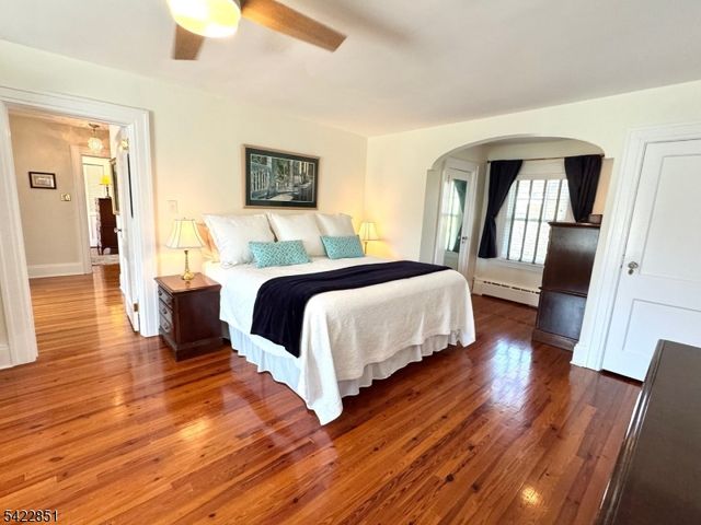 27 Maple Ter, Maplewood Twp., NJ 07040