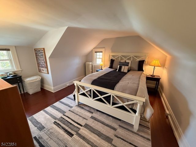 27 Maple Ter, Maplewood Twp., NJ 07040