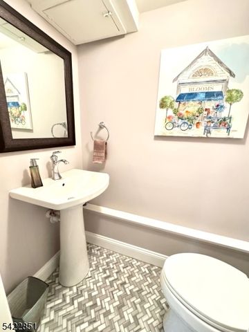 27 Maple Ter, Maplewood Twp., NJ 07040
