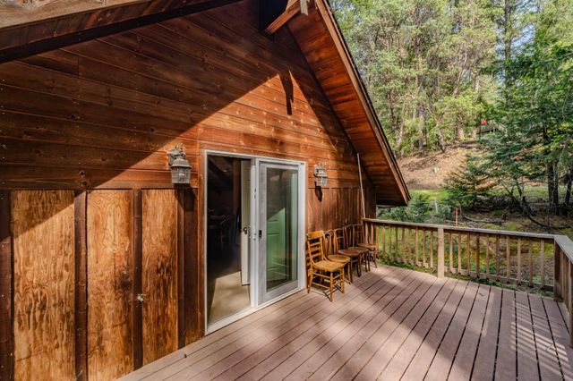 26034 Meadow Dr, Pioneer, CA 95666