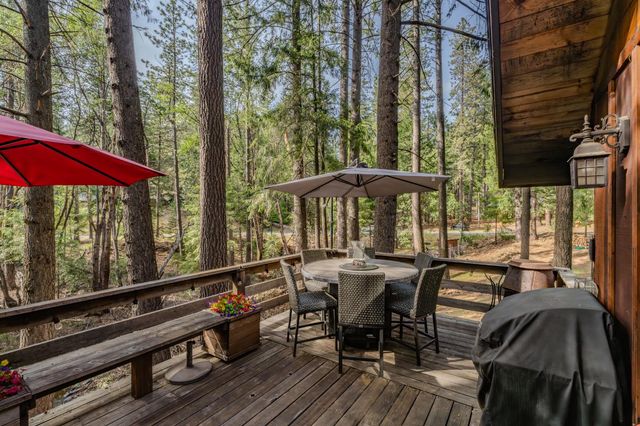 26034 Meadow Dr, Pioneer, CA 95666