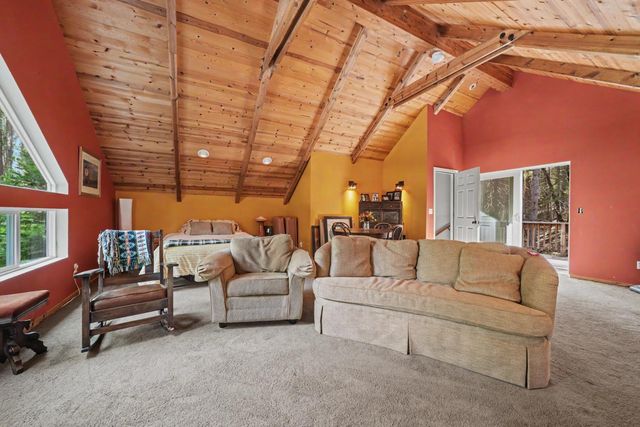 26034 Meadow Dr, Pioneer, CA 95666