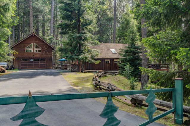 26034 Meadow Dr, Pioneer, CA 95666