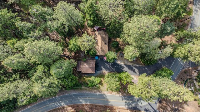 26034 Meadow Dr, Pioneer, CA 95666