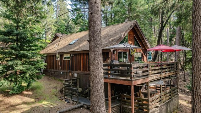 26034 Meadow Dr, Pioneer, CA 95666