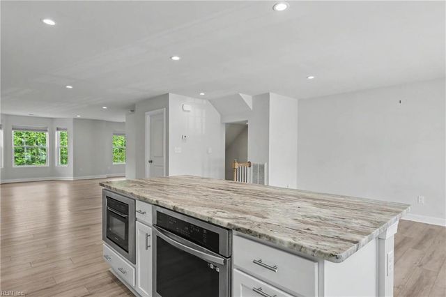 2616 Rochambeau WAY, Virginia Beach, VA 23456